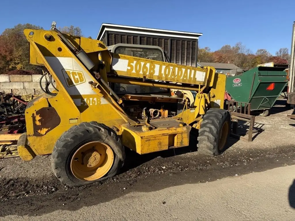 JCB Telehandlers for sale in Cairo, JCB 506B model 2014 located in Cairo, the best site for selling trucks and heavy equipment in Egypt