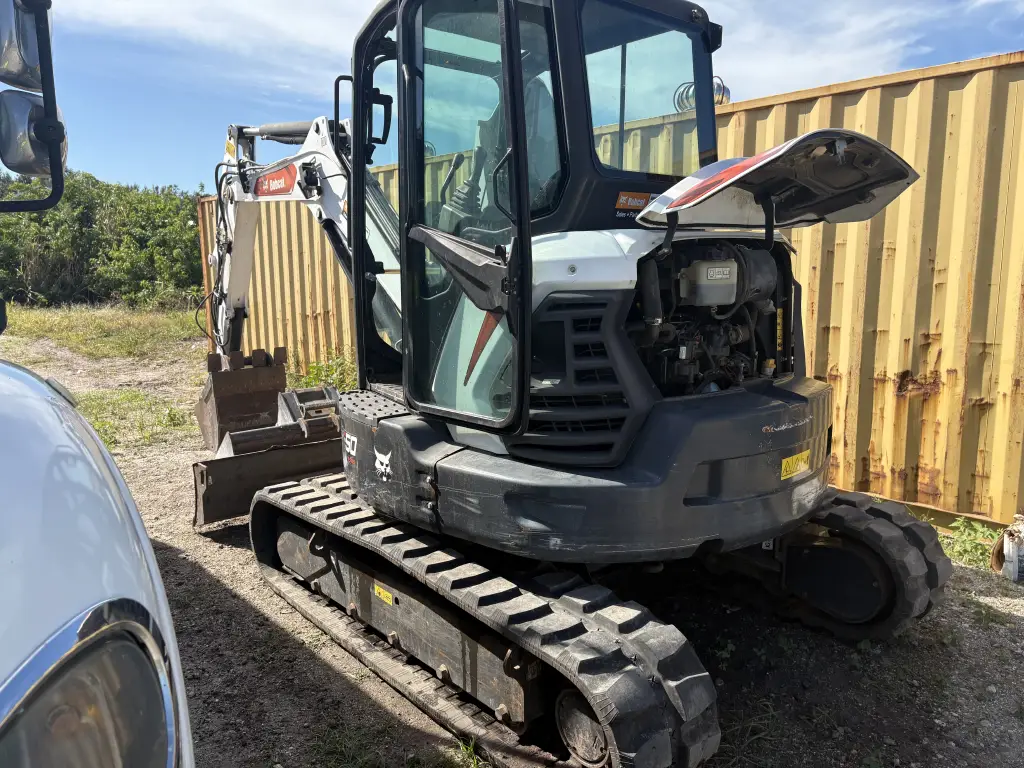 BOBCAT Excavator for sale in Cairo, BOBCAT E50s model 2020, located in Cairo. The best site for selling trucks and heavy equipment in Egypt.