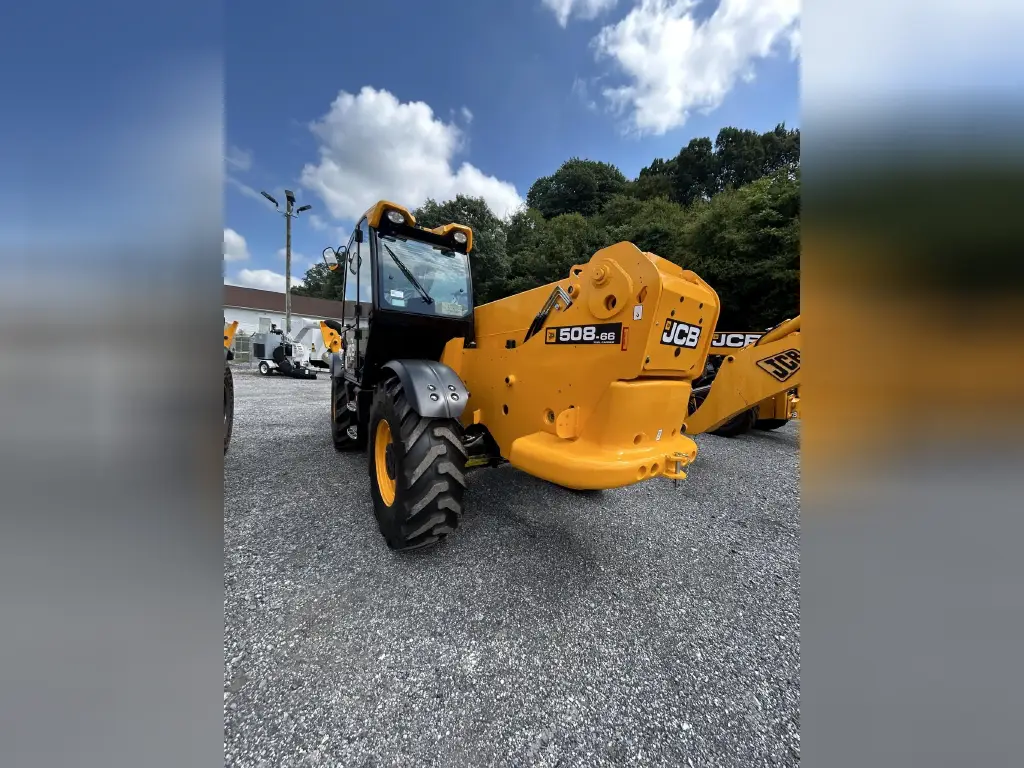JCB telehandler for sale in Cairo, JCB 508 model 2024 available in Cairo, the best site for selling trucks and heavy equipment in Egypt.