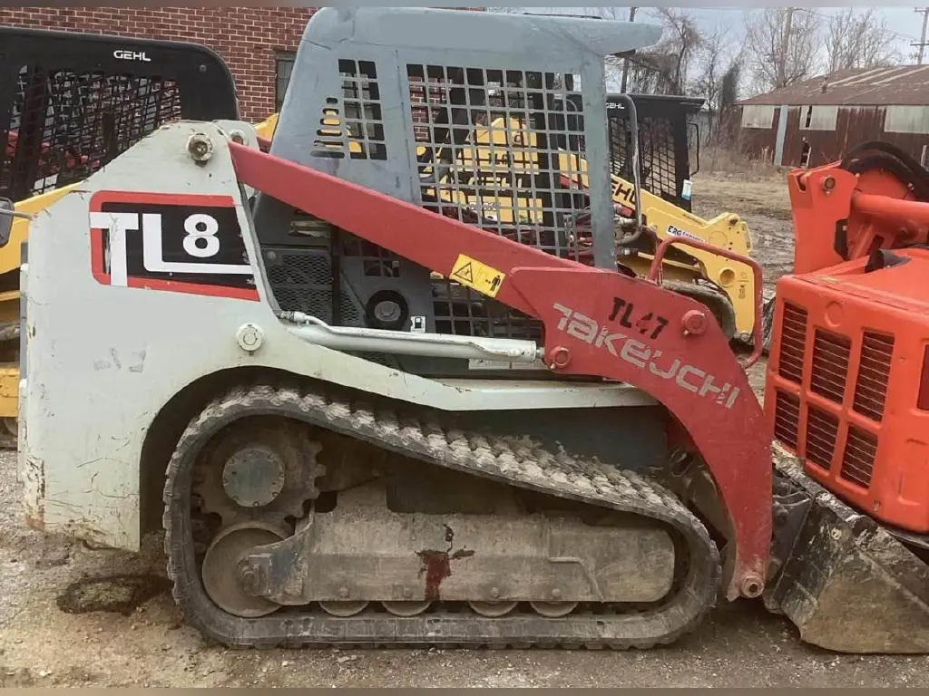 بوبكات,سكيد لودر Takeuchi للبيع في المنصورة, Takeuchi TL8s موديل 2018 تواجد المنصورة, أفضل موقع لبيع الشاحنات والمعدات الثقيلة في مصر
